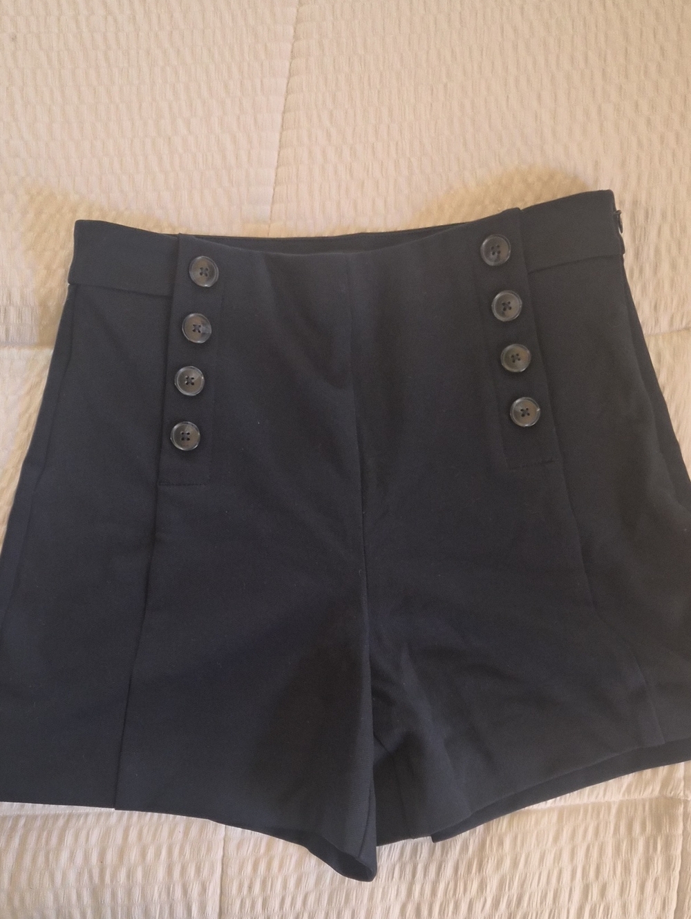 Ann Taylor Blue High-Rise Sailor Button Shorts sz 6